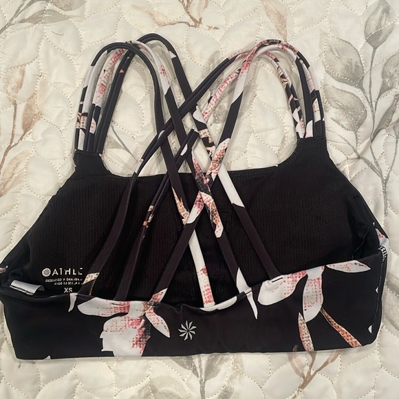 Athleta XS black floral sports bra - Picture 1 of 2
